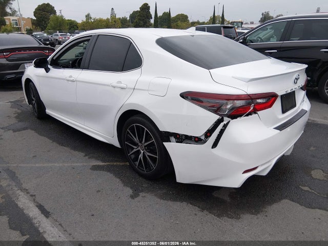 Toyota CAMRY SE 2024 4T1T11AK2RU875601 Image 3