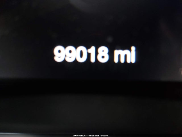 1C4RJFAG6KC551179 Jeep Grand Cherokee Laredo E 4x4