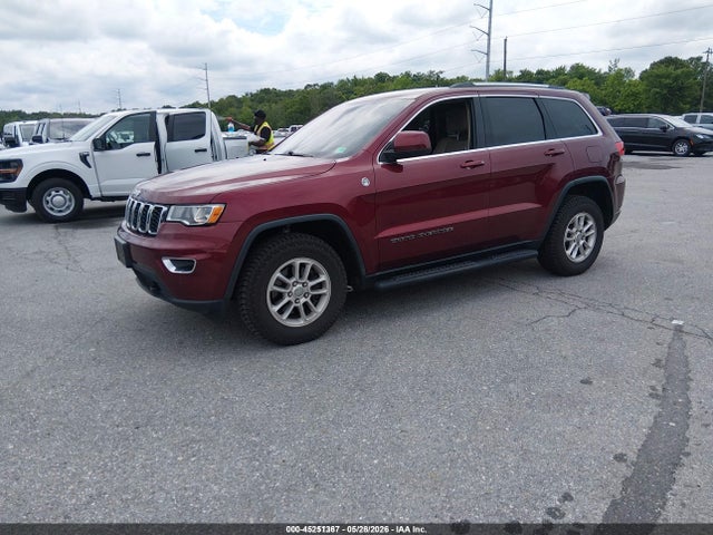 1C4RJFAG6KC551179 Jeep Grand Cherokee Laredo E 4x4