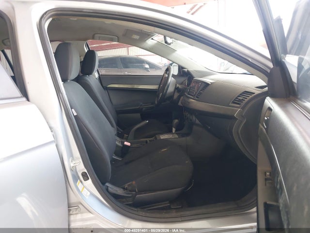 45251401 :رقم المزاد ، JA32U2FU9FU014868 vin ، 2015 Mitsubishi Lancer Es مزاد بيع