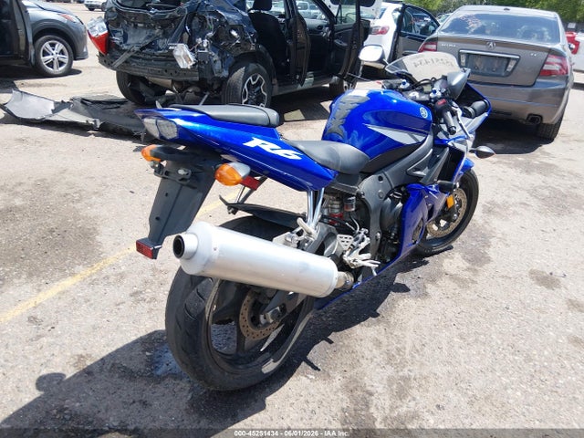 45251434 :رقم المزاد ، JYARJ06E54A011692 vin ، 2004 Yamaha Yzfr6 L مزاد بيع