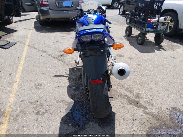 45251434 :رقم المزاد ، JYARJ06E54A011692 vin ، 2004 Yamaha Yzfr6 L مزاد بيع