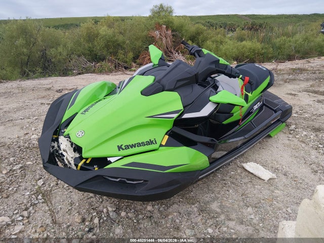 Kawasaki Ultra 310 X 2025 KAW80001H425 Image 2