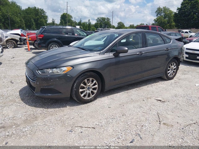 Ford FUSION S 2016 3FA6P0G7XGR354813 Image 2