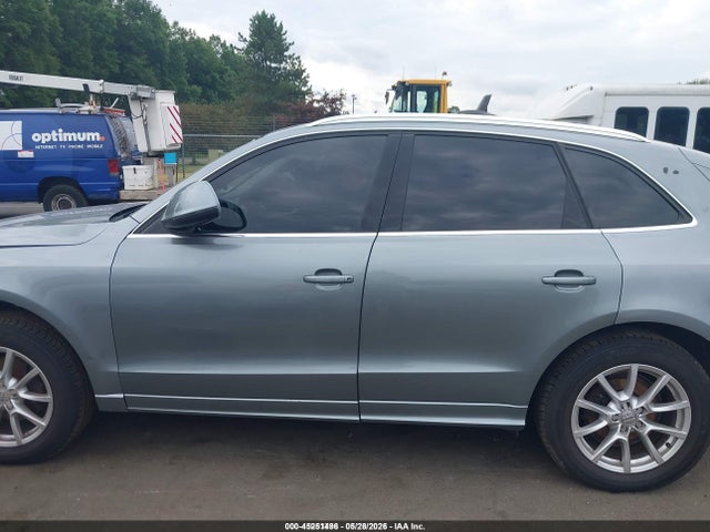 2010 Audi Q5 3.2 Premium მანქანა იყიდება აუქციონზე, vin: WA1CKAFP8AA097438, აუქციონის ნომერი: 45251496
