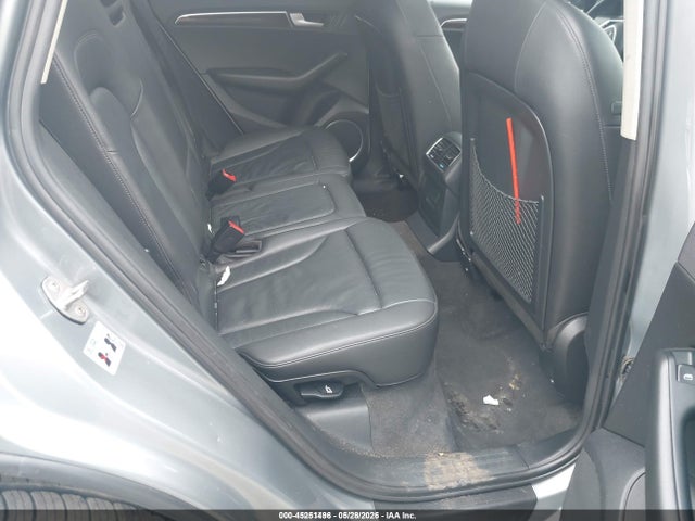 2010 Audi Q5 3.2 Premium მანქანა იყიდება აუქციონზე, vin: WA1CKAFP8AA097438, აუქციონის ნომერი: 45251496