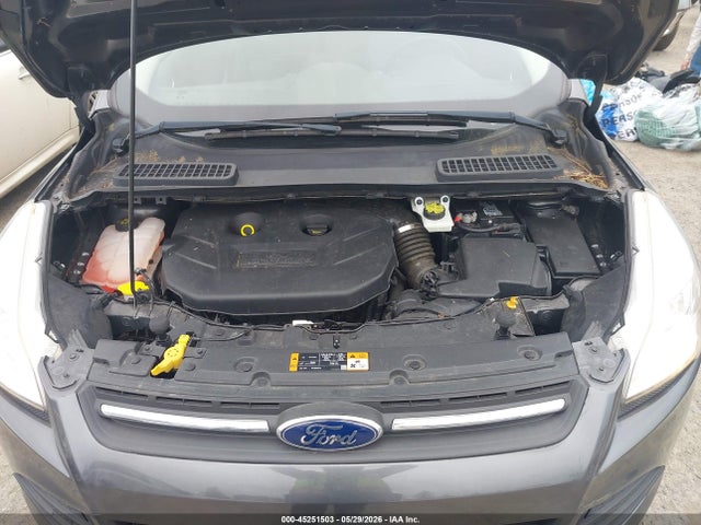 1FMCU9G99FUC67712 Ford ESCAPE SE