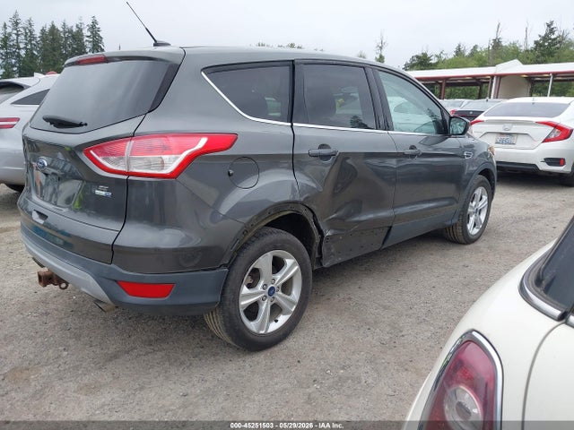 1FMCU9G99FUC67712 Ford ESCAPE SE