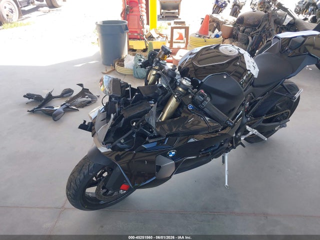 45251560 :رقم المزاد ، WB10P2305T6M49966 vin ، 2026 Bmw S 1000 Rr مزاد بيع