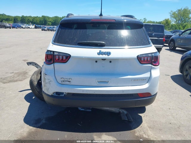 45251568 :رقم المزاد ، 3C4NJDCBXNT136234 vin ، 2022 Jeep Compass Limited 4x4 مزاد بيع