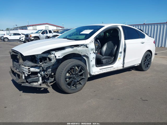 Ford Fusion Titanium 2014 3FA6P0K95ER178209 Image 2