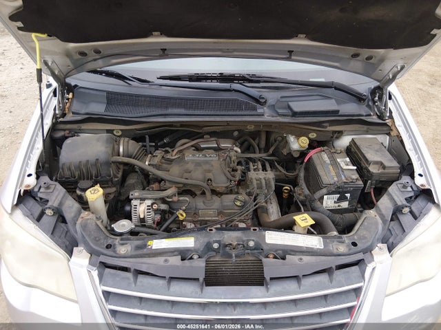 Продажа на аукционе авто 2010 Chrysler Town & Country Lx, vin: 2A4RR4DE9AR103056, номер лота: 45251641