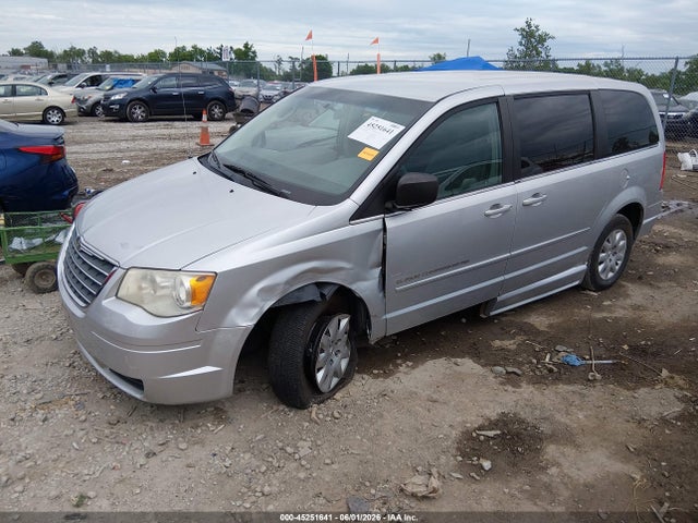 Продажа на аукционе авто 2010 Chrysler Town & Country Lx, vin: 2A4RR4DE9AR103056, номер лота: 45251641
