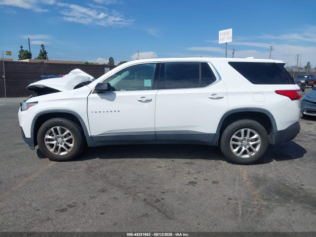 Chevrolet Traverse Ls 2018 1GNERFKW5JJ185200 Image 14