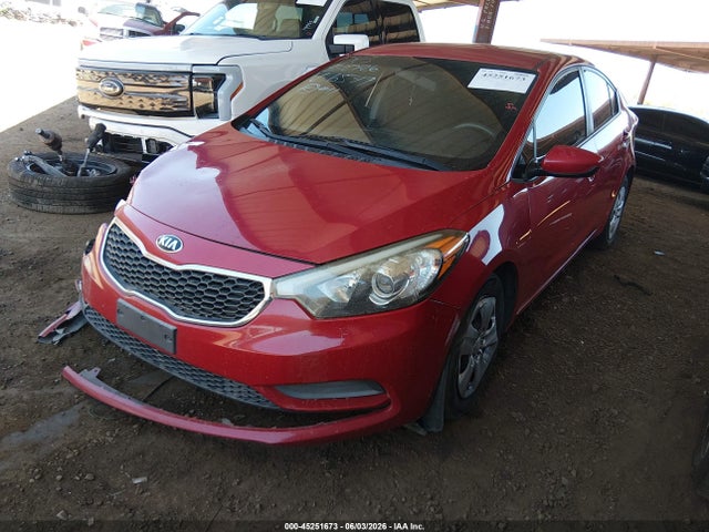 KIA FORTE LX 2016 KNAFK4A65G5566549 Image 2