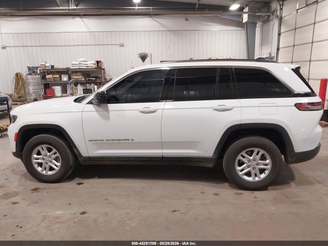1C4RJHAG8P8870959 Jeep Grand Cherokee Laredo 4x4