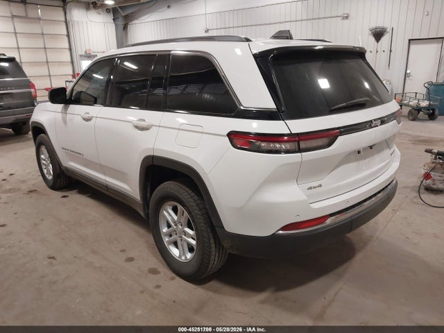 Auction sale of the 2023 Jeep Grand Cherokee Laredo 4x4, vin: 1C4RJHAG8P8870959, lot number: 45251700