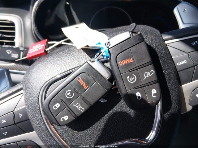 1C4RJFDJ3JC426954 Jeep Grand Cherokee Srt 4x4
