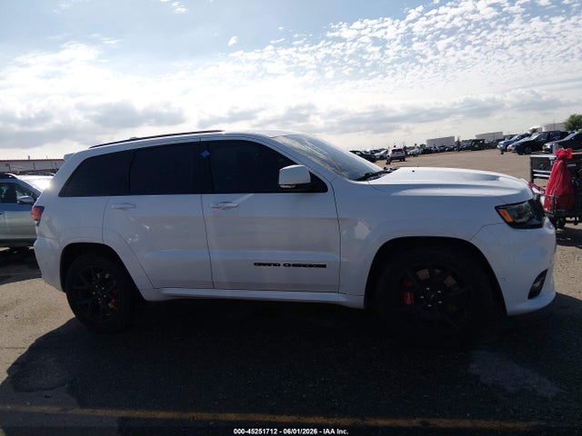 1C4RJFDJ3JC426954 Jeep Grand Cherokee Srt 4x4