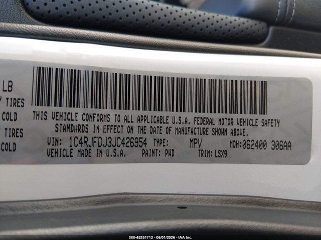1C4RJFDJ3JC426954 Jeep Grand Cherokee Srt 4x4