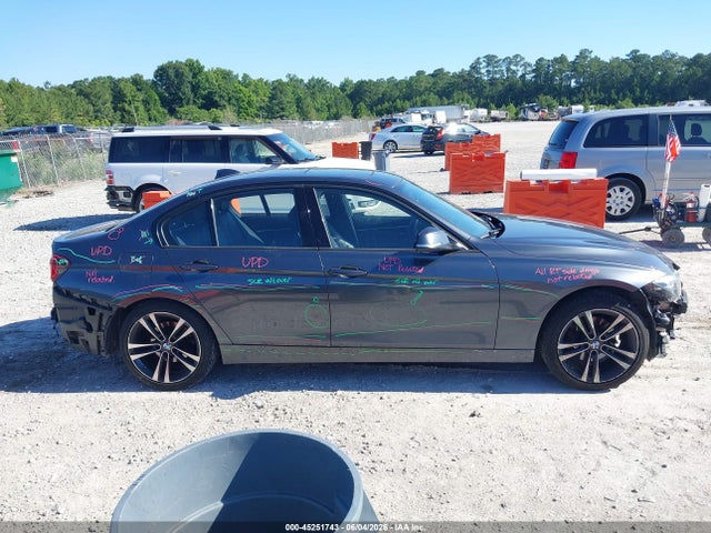 2018 Bmw 330i Xdrive მანქანა იყიდება აუქციონზე, vin: WBA8D9C52JEM33016, აუქციონის ნომერი: 45251743