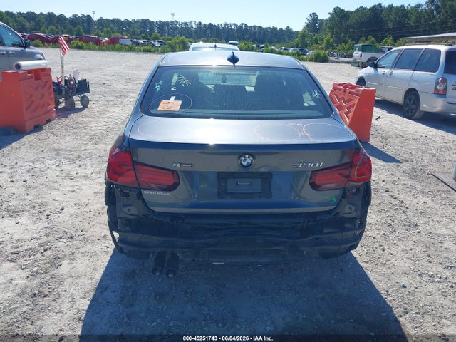 2018 Bmw 330i Xdrive მანქანა იყიდება აუქციონზე, vin: WBA8D9C52JEM33016, აუქციონის ნომერი: 45251743