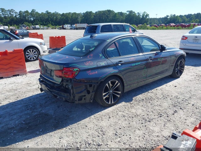 2018 Bmw 330i Xdrive მანქანა იყიდება აუქციონზე, vin: WBA8D9C52JEM33016, აუქციონის ნომერი: 45251743