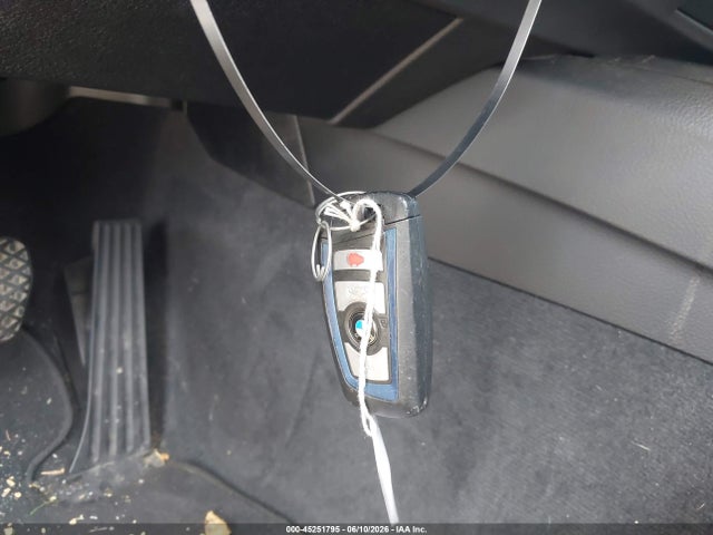 45251795 :رقم المزاد ، WBA8D9C52JEM34845 vin ، 2018 Bmw 330i Xdrive مزاد بيع