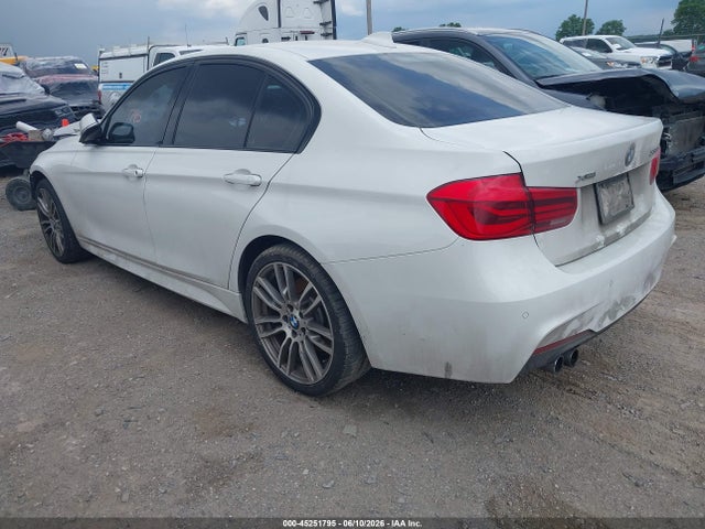 45251795 :رقم المزاد ، WBA8D9C52JEM34845 vin ، 2018 Bmw 330i Xdrive مزاد بيع