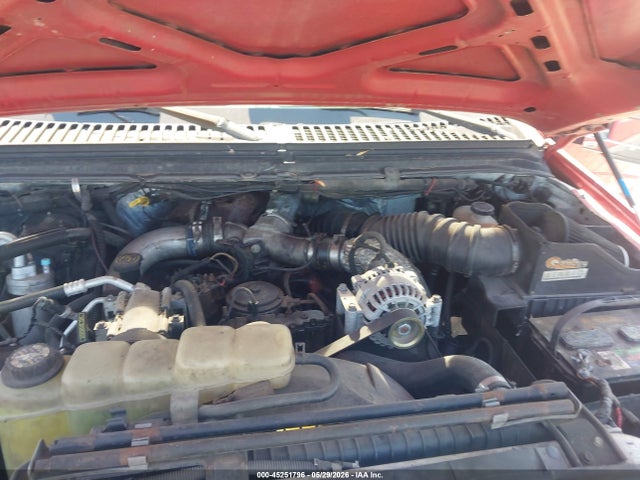 45251796 :رقم المزاد ، 1FDXF46F9YED47577 vin ، 2000 Ford F-450 Lariat/xl/xlt مزاد بيع