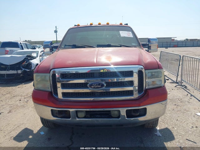 45251796 :رقم المزاد ، 1FDXF46F9YED47577 vin ، 2000 Ford F-450 Lariat/xl/xlt مزاد بيع