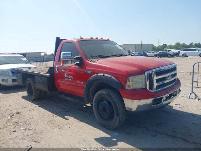 45251796 :رقم المزاد ، 1FDXF46F9YED47577 vin ، 2000 Ford F-450 Lariat/xl/xlt مزاد بيع