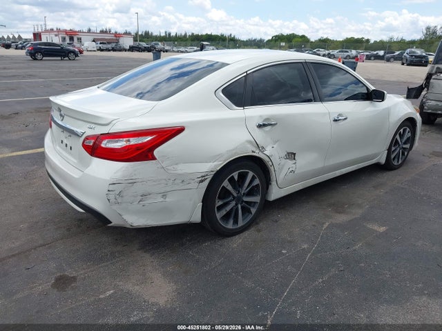 Продажа на аукционе авто 2016 Nissan Altima 2.5 Sr, vin: 1N4AL3AP2GC263047, номер лота: 45251802