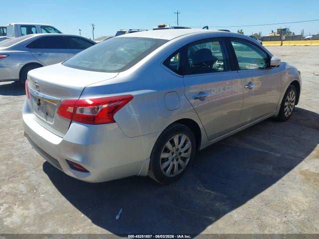 2017 Nissan Sentra S მანქანა იყიდება აუქციონზე, vin: 3N1AB7APXHY294238, აუქციონის ნომერი: 45251807