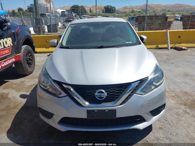 2017 Nissan Sentra S მანქანა იყიდება აუქციონზე, vin: 3N1AB7APXHY294238, აუქციონის ნომერი: 45251807