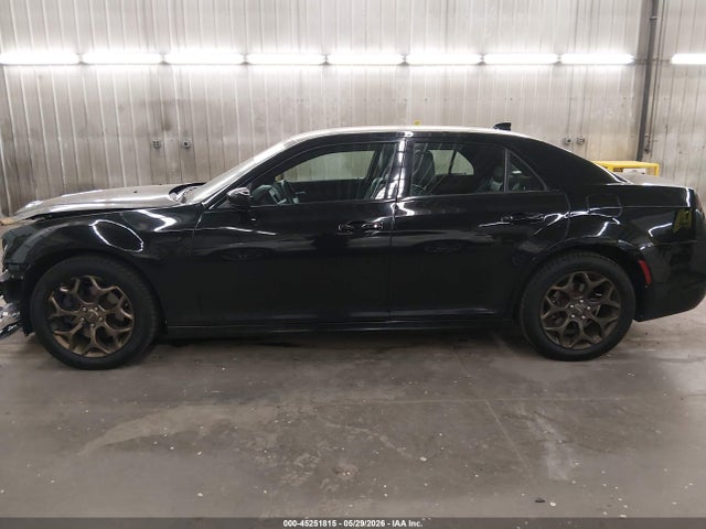 45251815 :رقم المزاد ، 2C3CCAGG5GH262037 vin ، 2016 Chrysler 300 300s Alloy Edition مزاد بيع