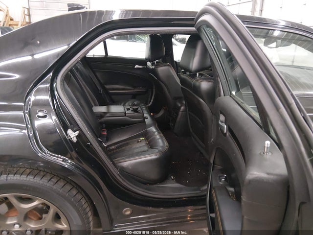 45251815 :رقم المزاد ، 2C3CCAGG5GH262037 vin ، 2016 Chrysler 300 300s Alloy Edition مزاد بيع