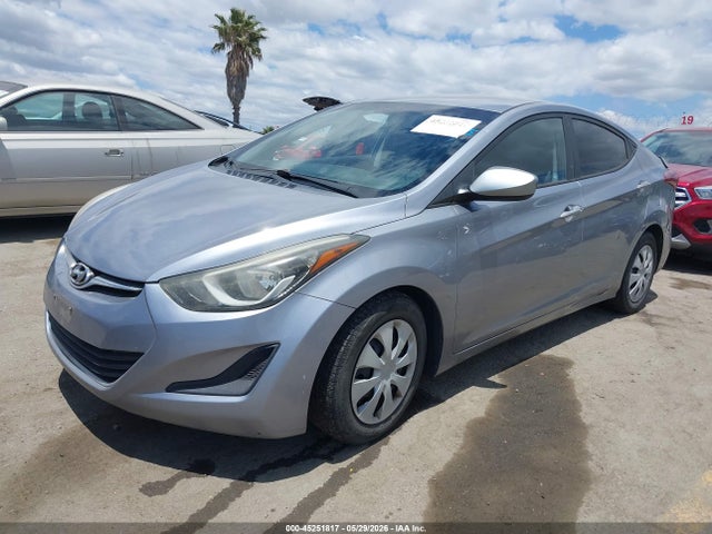 5NPDH4AE9GH709017 Hyundai ELANTRA SE