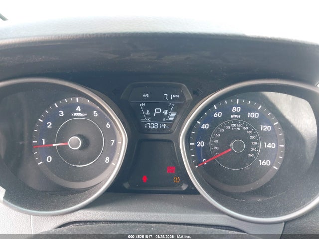 5NPDH4AE9GH709017 Hyundai ELANTRA SE
