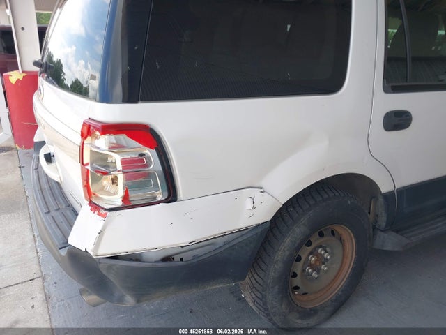 45251858 :رقم المزاد ، 1FMJU1FTXFEF41192 vin ، 2015 Ford Expedition Xl مزاد بيع