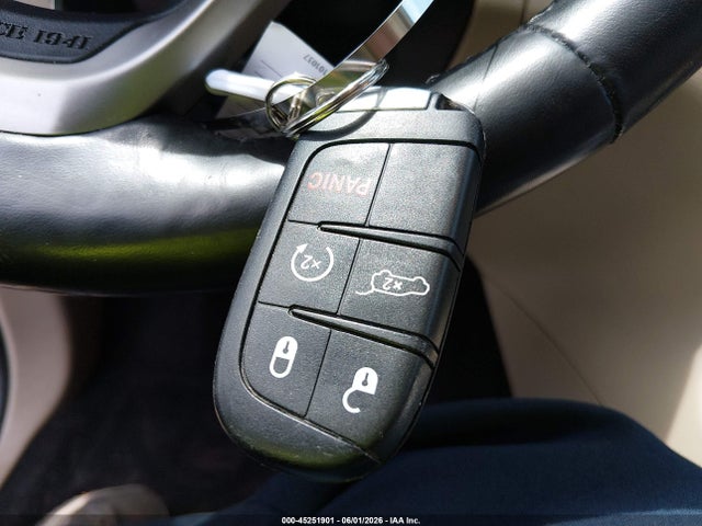 2015 Jeep Grand Cherokee Limited მანქანა იყიდება აუქციონზე, vin: 1C4RJFBG0FC804291, აუქციონის ნომერი: 45251901