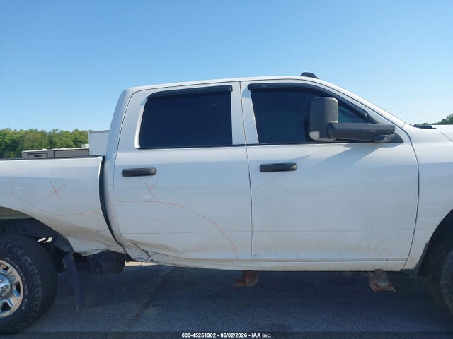 2021 Ram 2500 Tradesman  4x4 6'4 Box მანქანა იყიდება აუქციონზე, vin: 3C6UR5CL0MG677861, აუქციონის ნომერი: 45251902