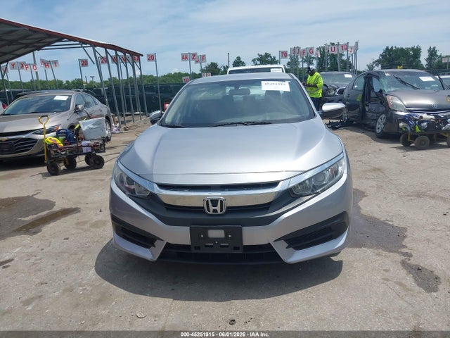 Aukcja sprzedaży 2018 Honda Civic Lx, vin: 2HGFC2F56JH541214, numer aukcji: 45251915
