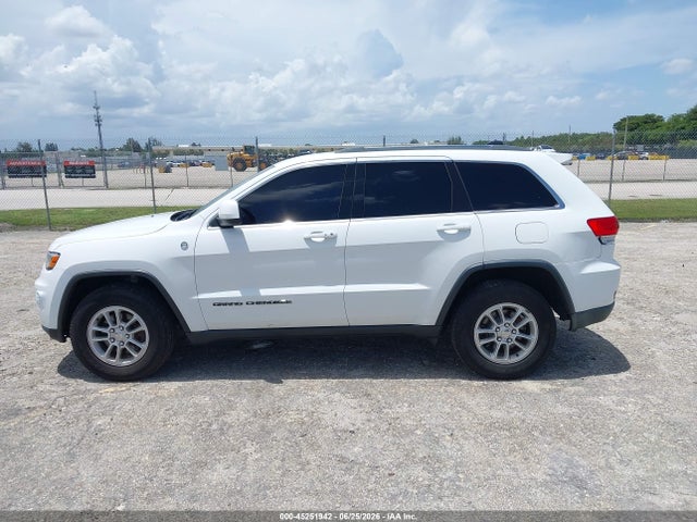 1C4RJFAG1KC836999 Jeep Grand Cherokee Laredo E 4x4
