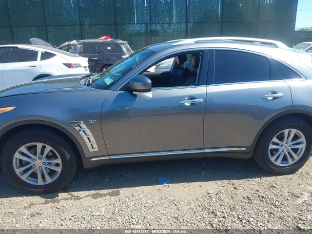 Продаж на аукціоні авто 2016 Infiniti Qx70, vin: JN8CS1MW1GM750347, номер лоту: 45251977