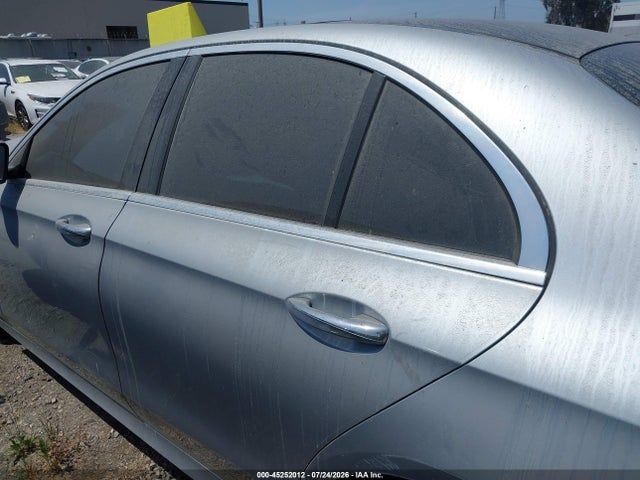 2021 Mercedes-benz E 350 მანქანა იყიდება აუქციონზე, vin: W1KZF8DB7MA925655, აუქციონის ნომერი: 45252012