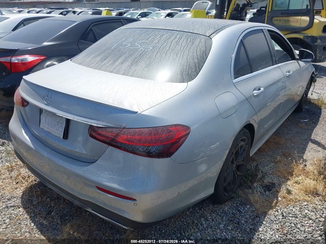 2021 Mercedes-benz E 350 მანქანა იყიდება აუქციონზე, vin: W1KZF8DB7MA925655, აუქციონის ნომერი: 45252012