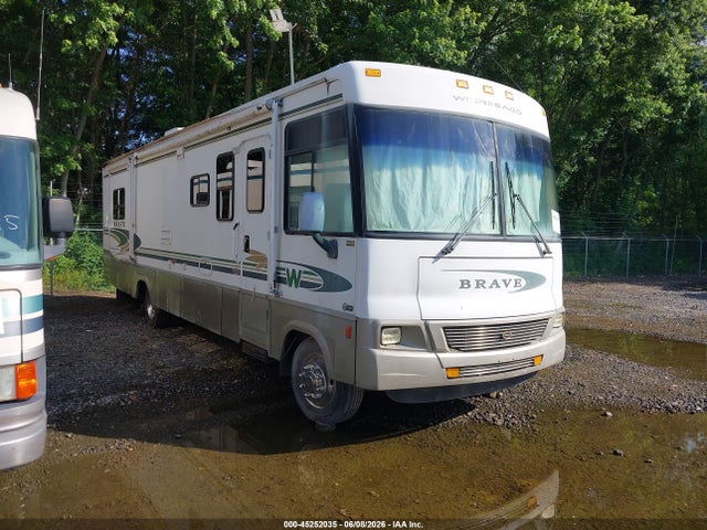 2002 Workhorse Custom Chassis Motorhome Chassis W22 მანქანა იყიდება აუქციონზე, vin: 5B4MP67G823349160, აუქციონის ნომერი: 45252035