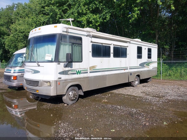 Продажа на аукционе авто 2002 Workhorse Custom Chassis Motorhome Chassis W22, vin: 5B4MP67G823349160, номер лота: 45252035