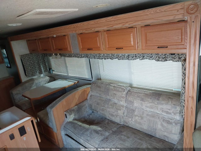 Продажа на аукционе авто 2002 Workhorse Custom Chassis Motorhome Chassis W22, vin: 5B4MP67G823349160, номер лота: 45252035